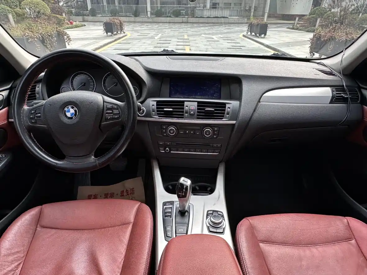BMW X3 (Import) 2013 xDrive28i Leading фото 9