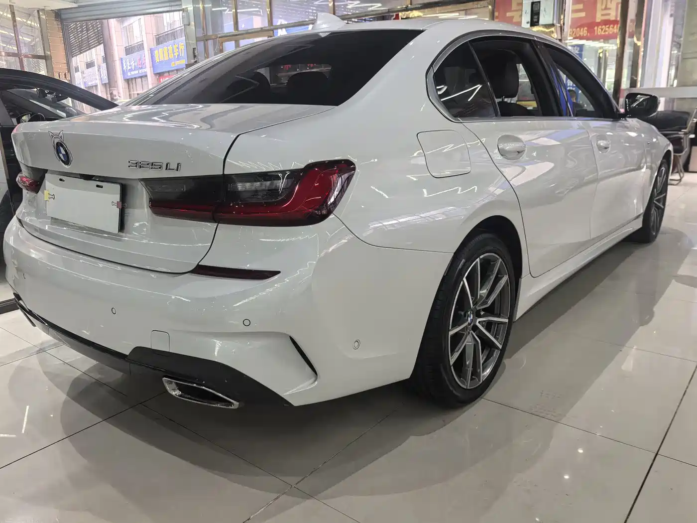BMW 3 Series 2020 325Li M Sport Package фото 11