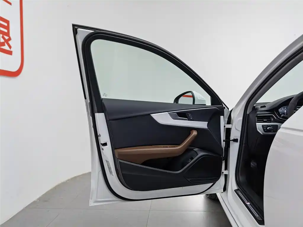 Audi A4L 2019 40 TFSI Fashion (China VI) фото 8