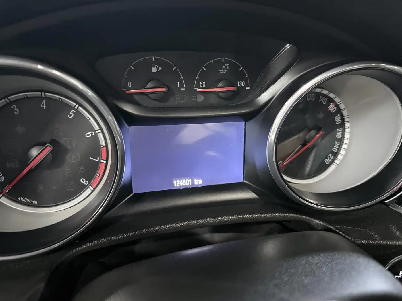 Buick Regal 2017 20T Elite Type фото 9