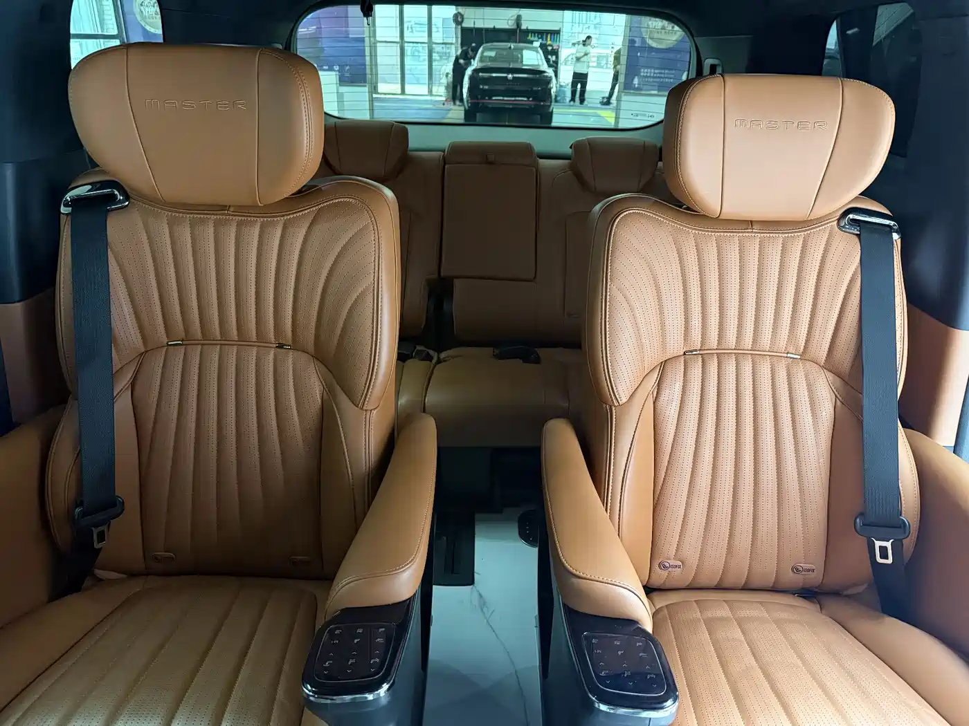GAC Trumpchi Trumpchi E9 2024 E9 Lunar New Year Edition фото 9