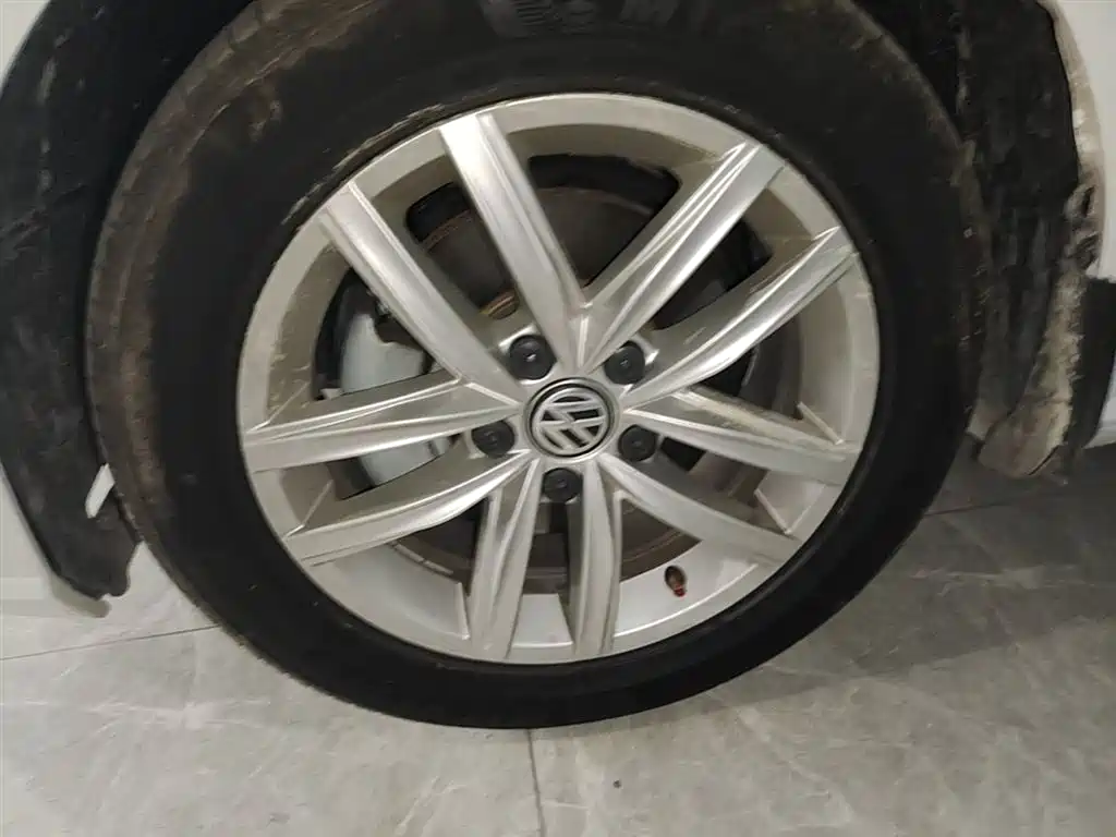 Volkswagen Golf 2019 280TSI DSG Comfort (China V) фото 23