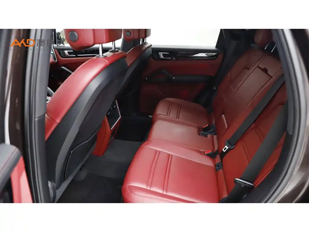 Porsche Cayenne New Energy 2021 Cayenne E-Hybrid 2.0T фото 7