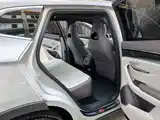 Photo 12 - BYD Song PLUS PHEV