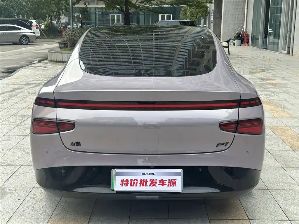 XIAOPENG P7