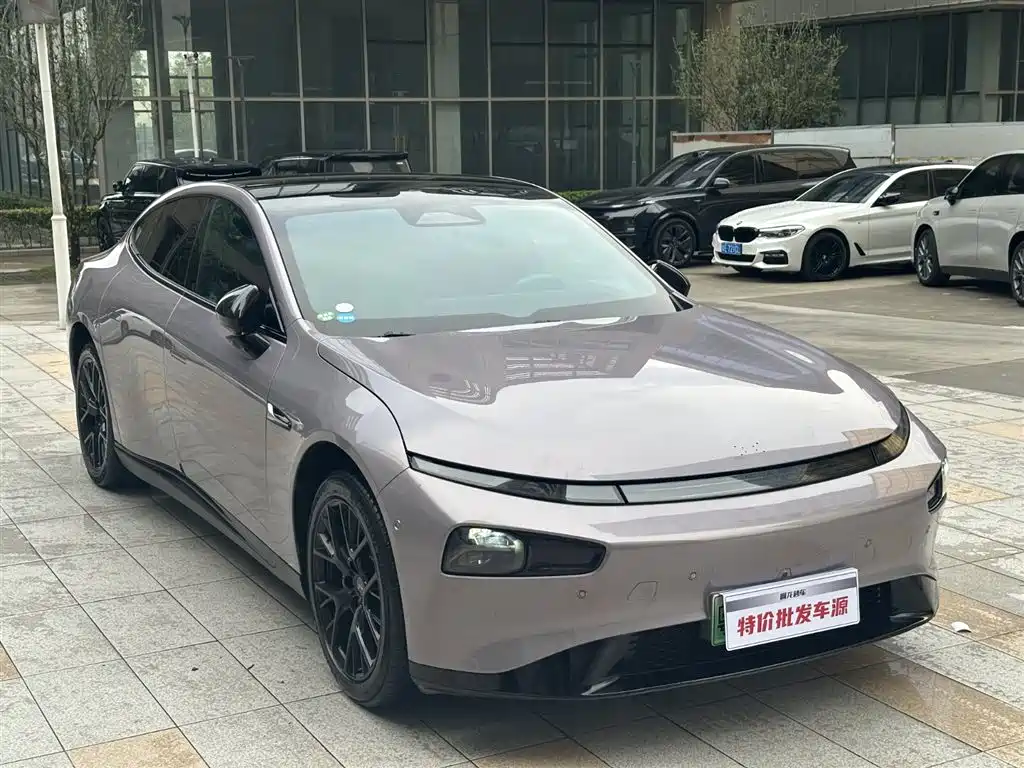 XIAOPENG P7