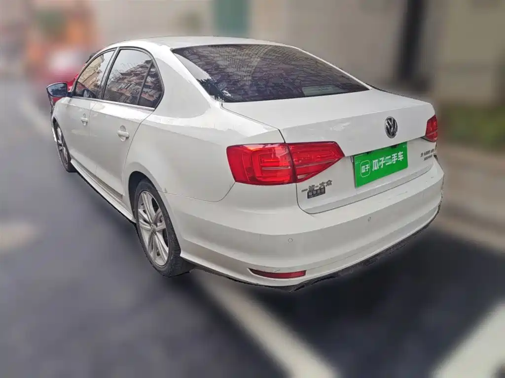 Volkswagen Sagitar 2018 280TSI DSG Spark Edition фото 25