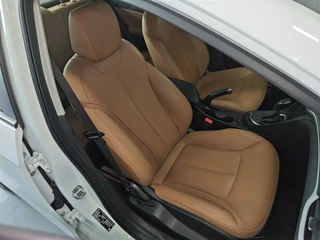 Buick Excelle 2019 18T Auto Connected Flagship China VI фото 20