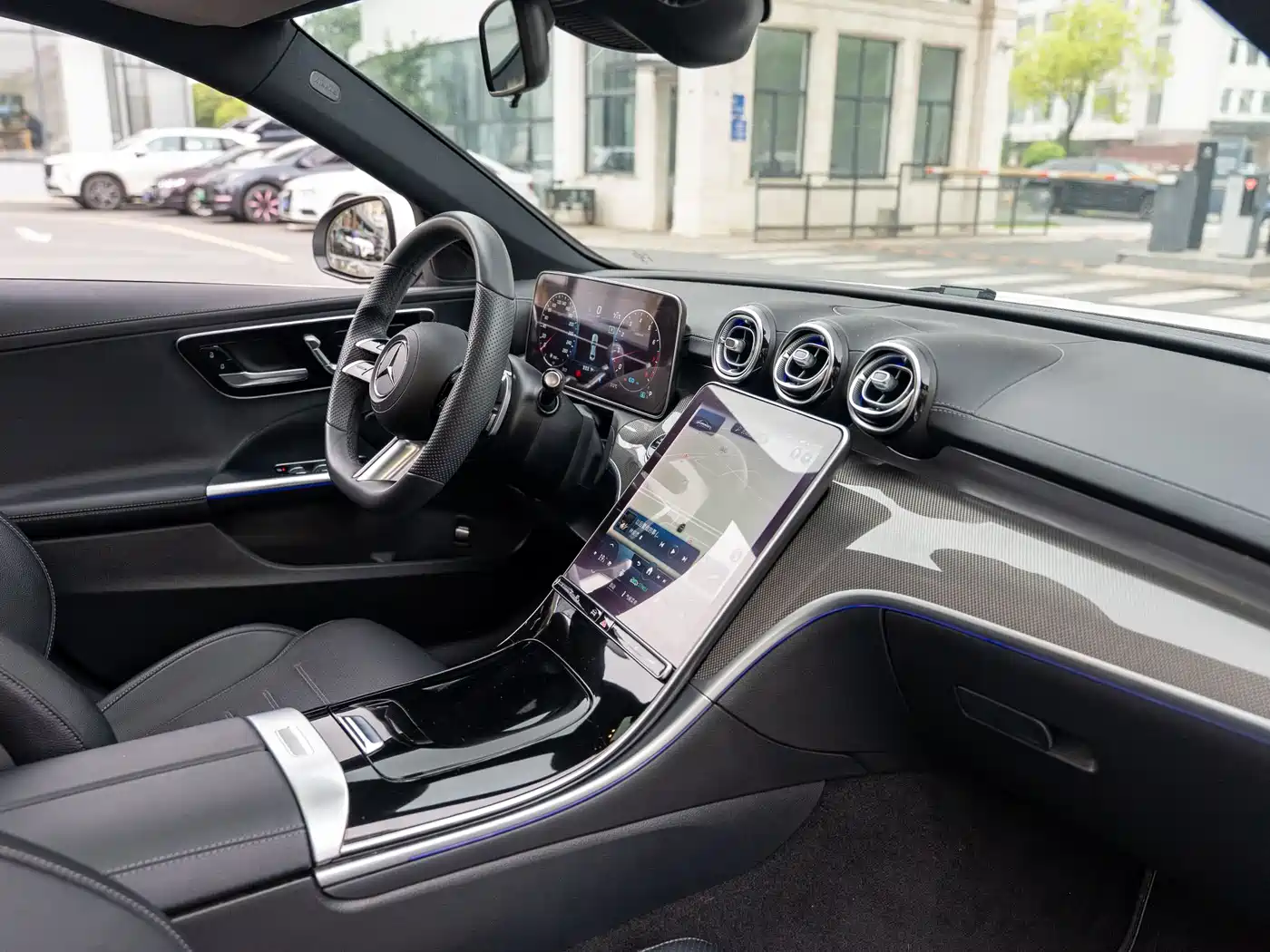 MERCEDES-BENZ C CLASS