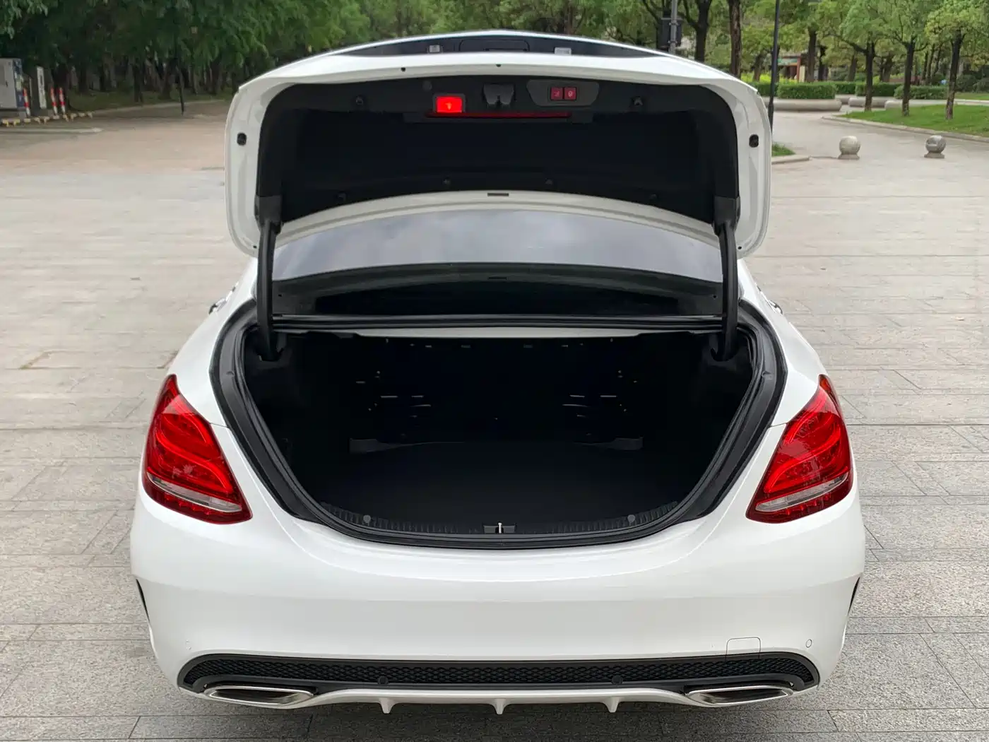 Mercedes-Benz C-Class 2017 Facelift C 200 L Sport Edition фото 15