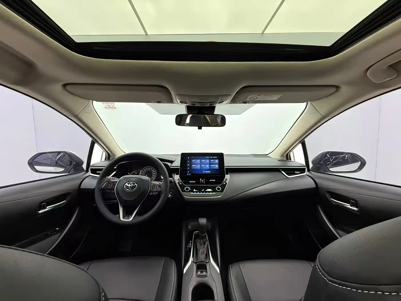 Toyota Corolla 2021 1.2T S-CVT Elite PLUS Edition фото 12