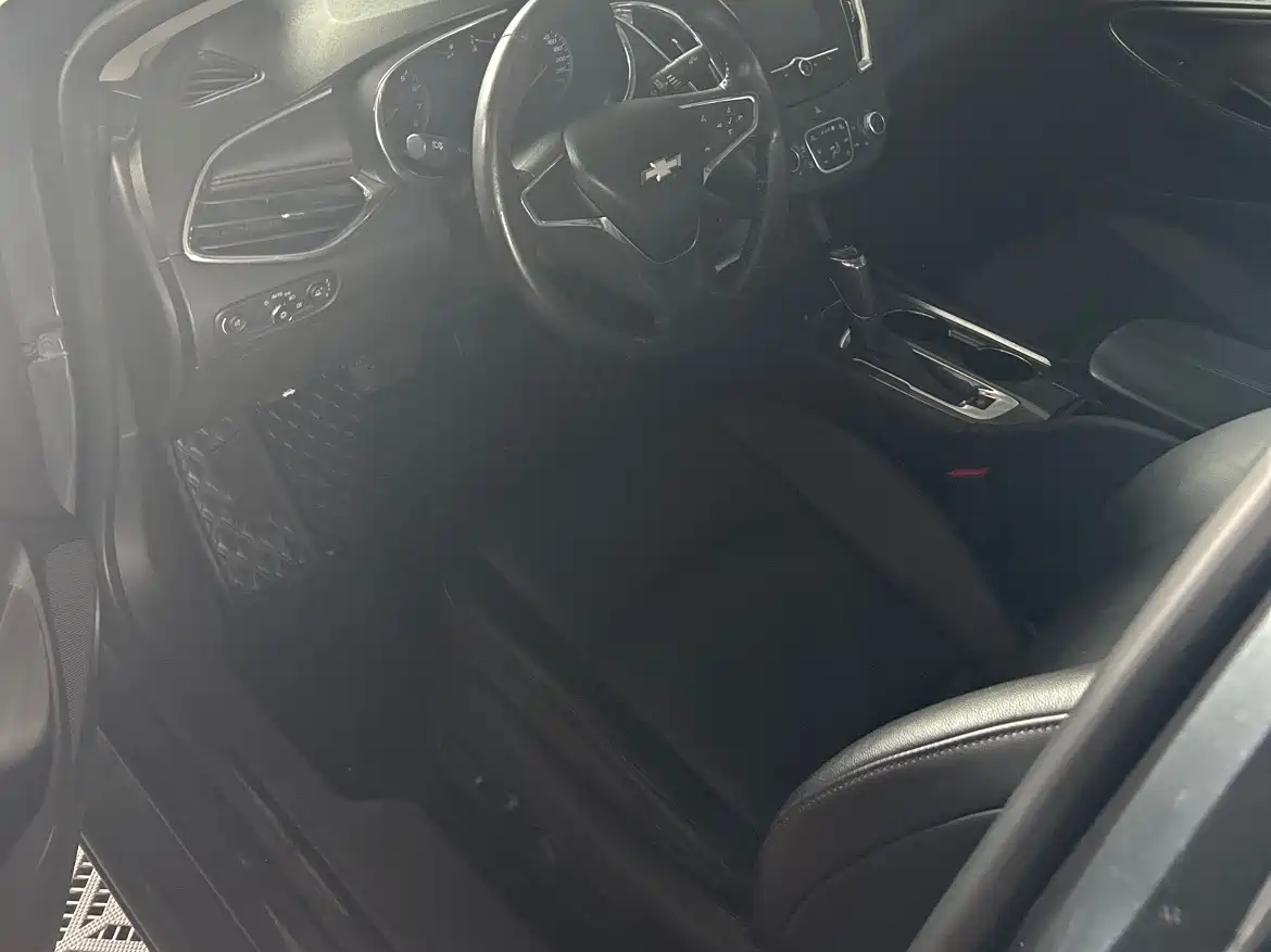 Chevrolet Malibu XL 2017 1.5T Auto Sport Edition фото 5