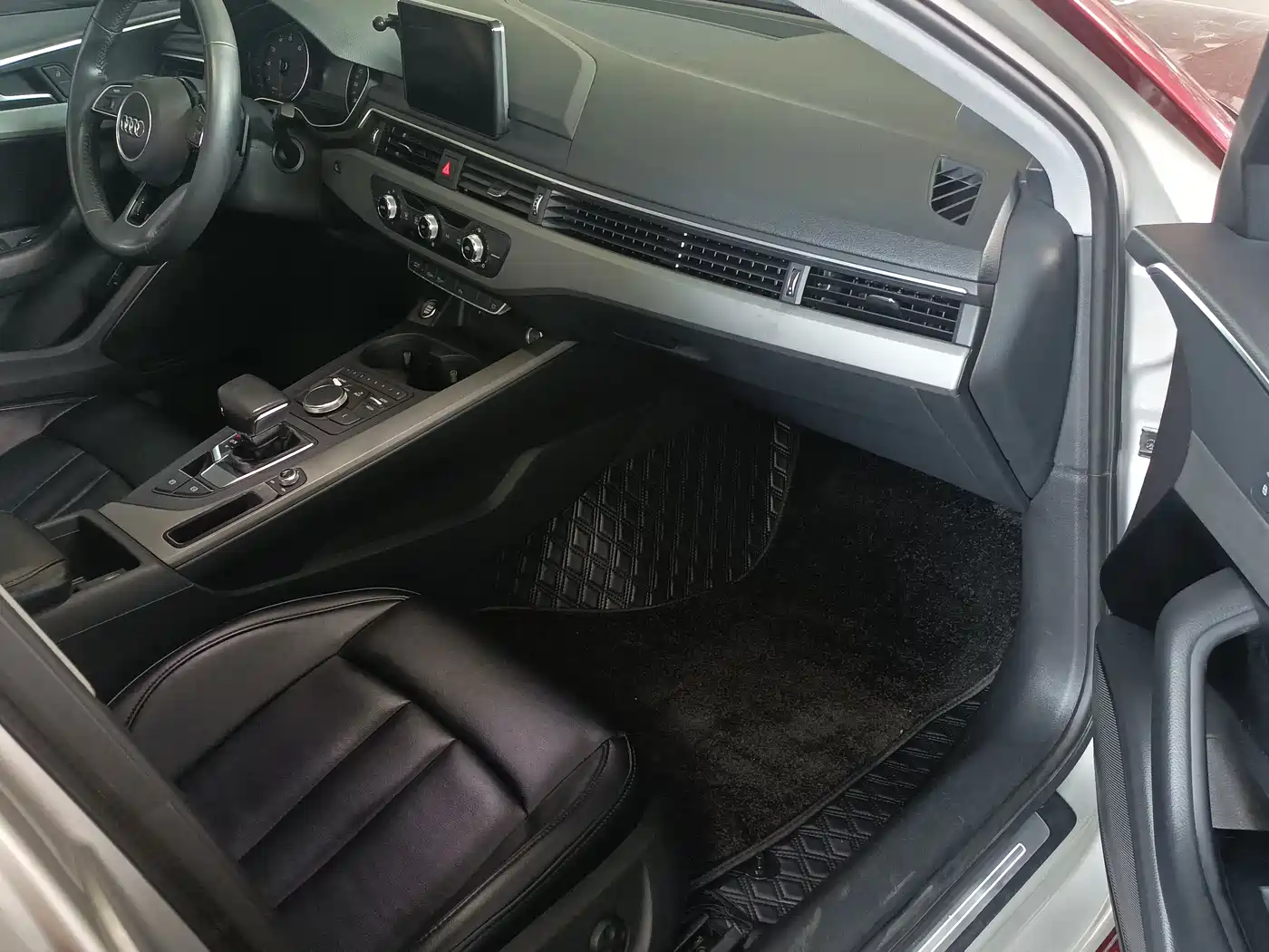 Audi A4L 2019 40 TFSI Progressive (China VI) фото 10