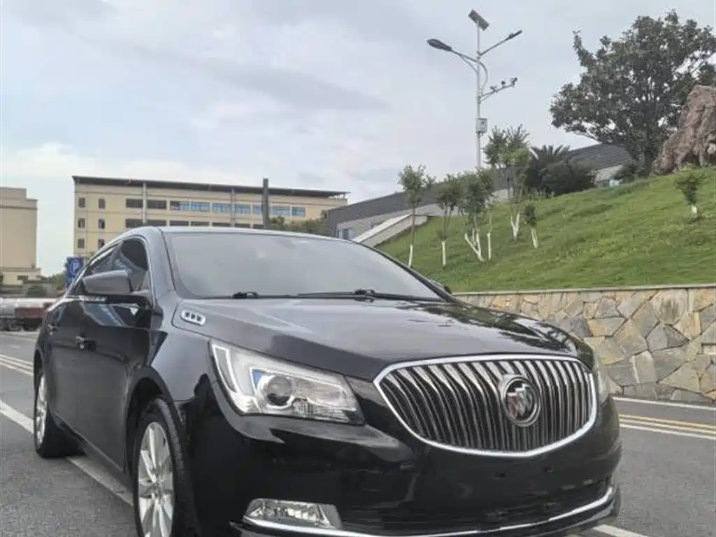 Buick LaCrosse 2013 2.4L SIDI Leading Comfort фото 3