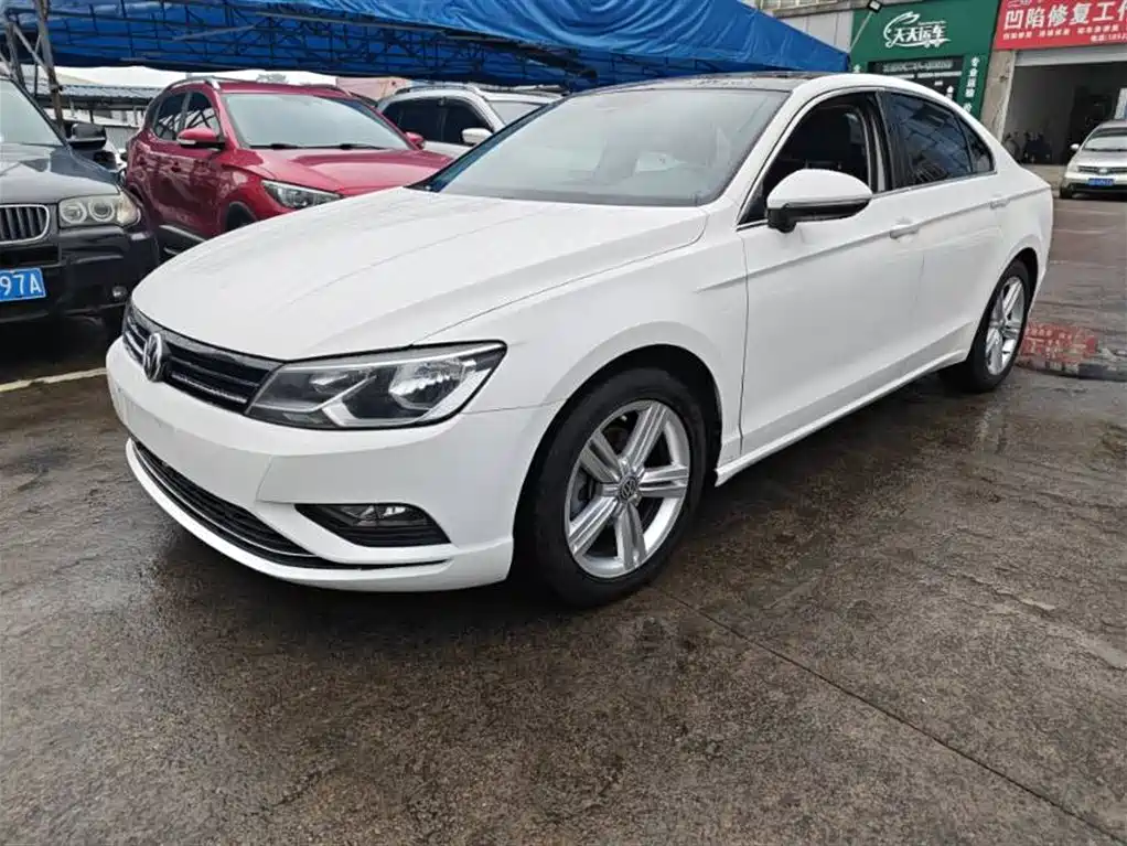 Volkswagen Lamando 2018 280TSI DSG Comfort Edition фото 3