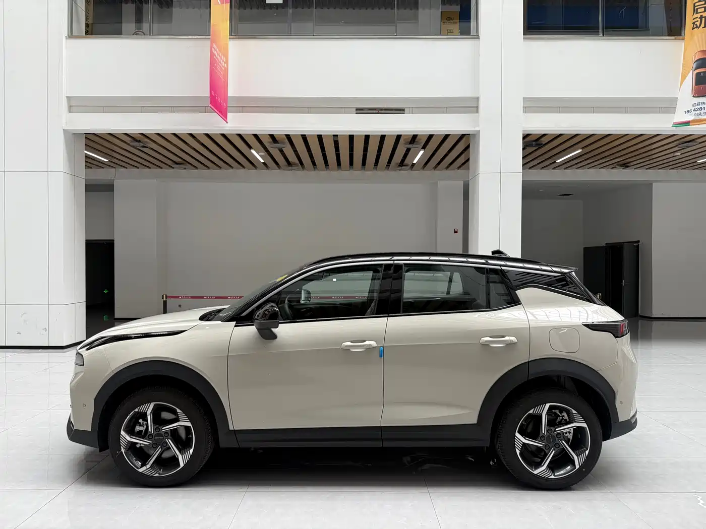 Lynk & Co 06 2025 Renew 1.5T Halo фото 16