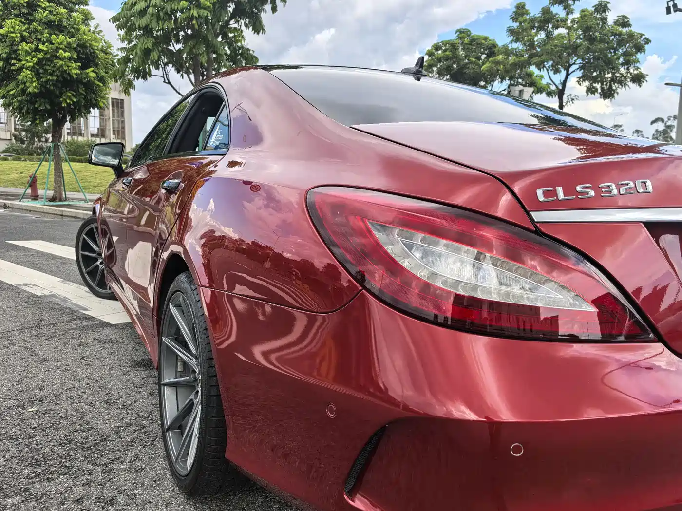 Mercedes-Benz CLS 2017 CLS 320 Elegance Edition фото 6