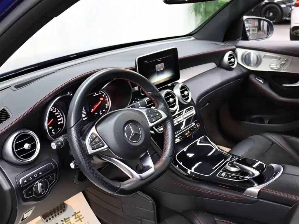 Mercedes-Benz GLC AMG 2017 AMG GLC 43 4MATIC Special Edition фото 9