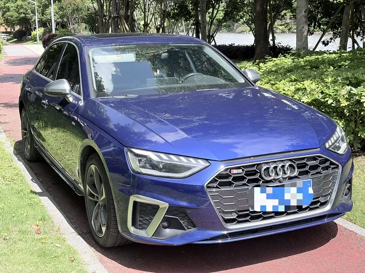 Audi A4L 2020 40 TFSI Fashion Dynamic Edition