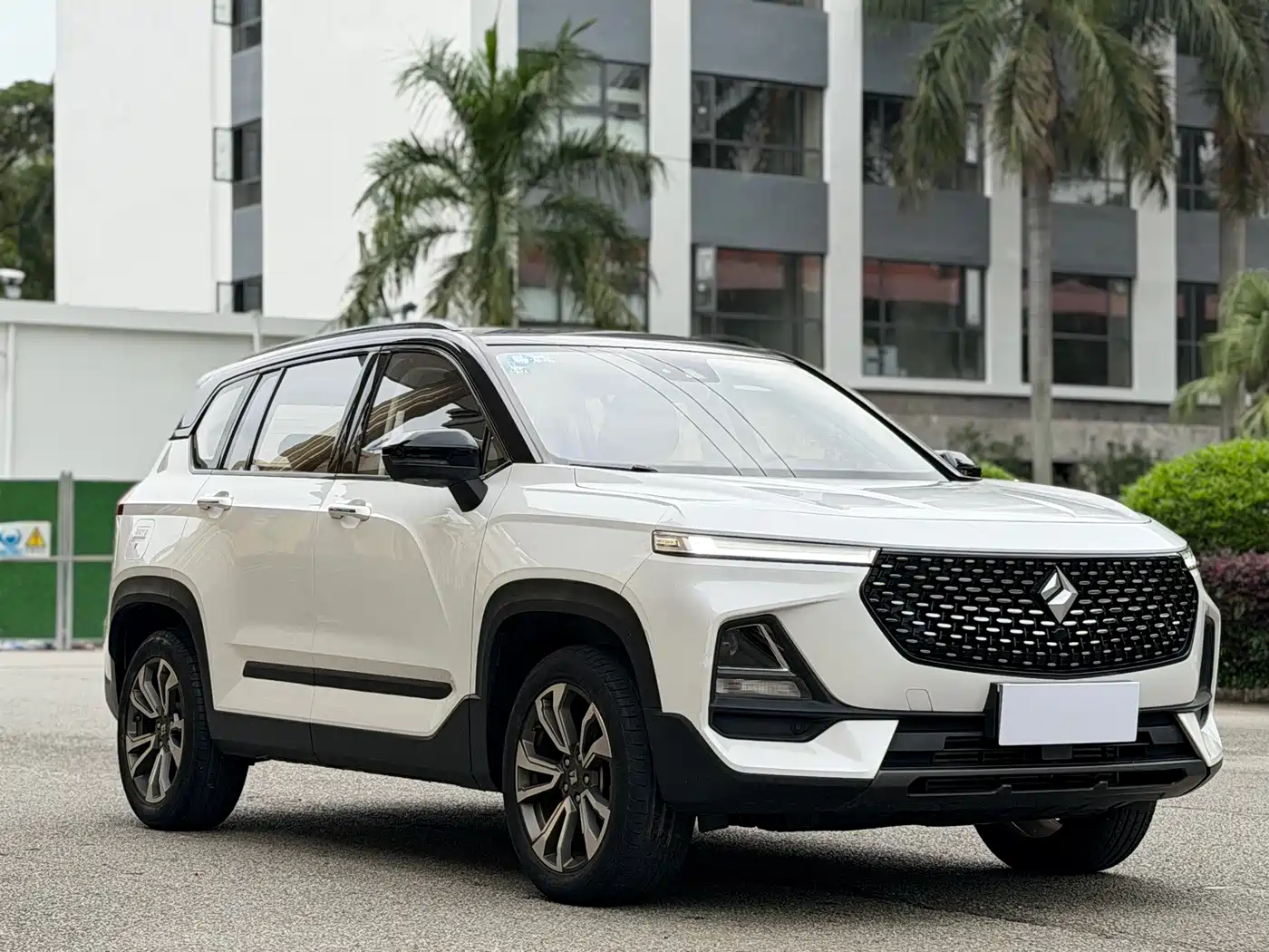 BAOJUN RS 5