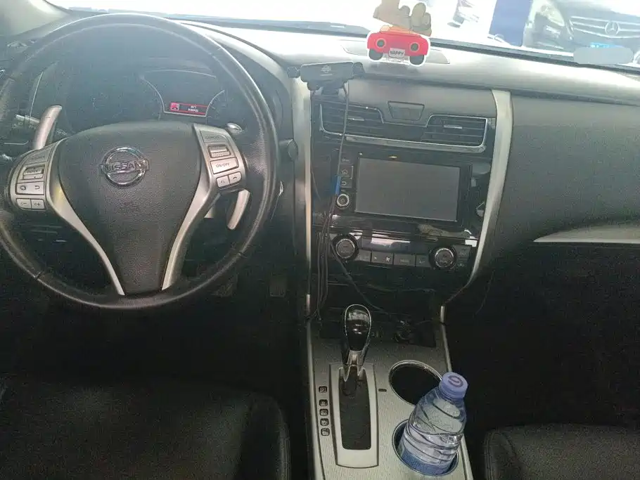 Фото 12 - Nissan Teana