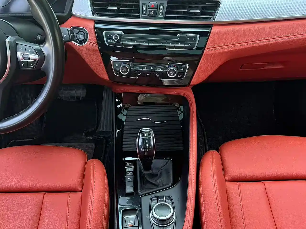 Фото 13 - BMW X2