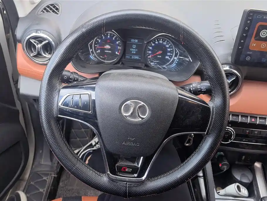 BAIC SHENBAO X35