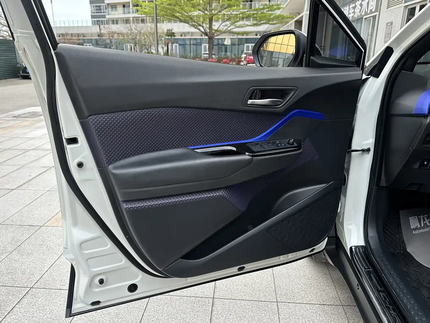 Toyota IZOA 2020 2.0L Yi Xiang Edition фото 24
