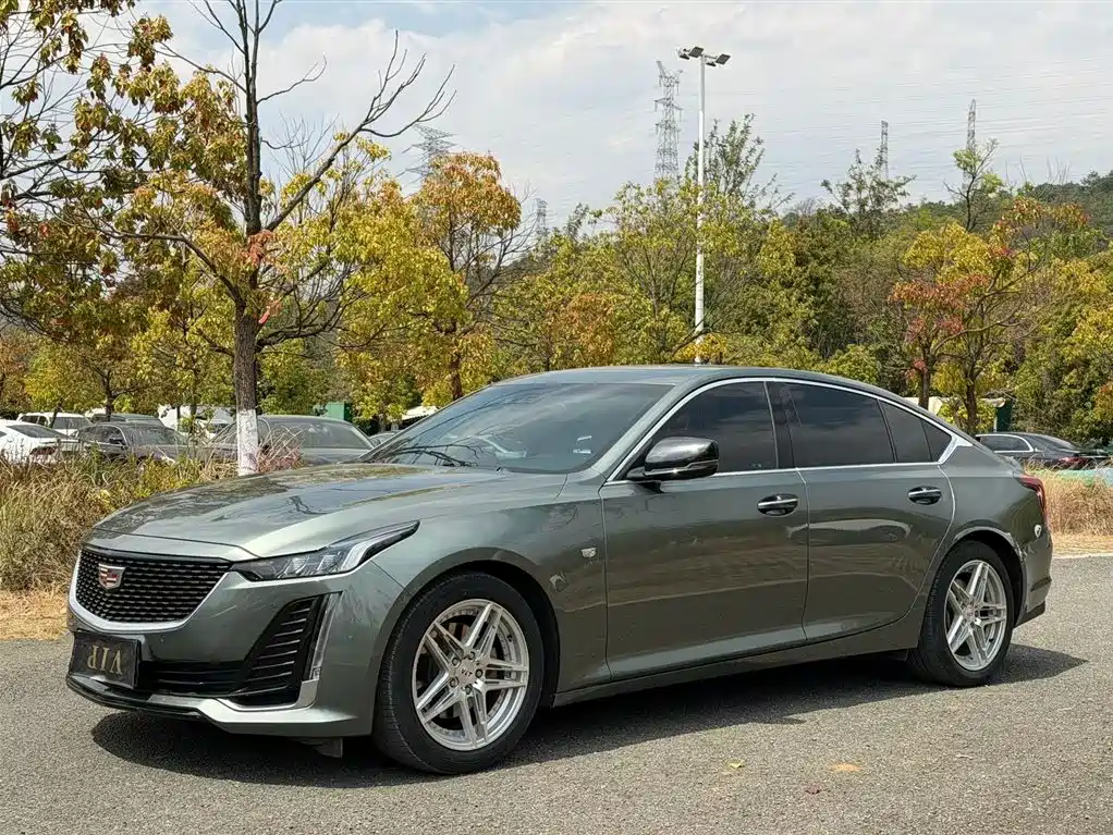 Cadillac CT5 2023 28T Luxury Style (Standard Edition)