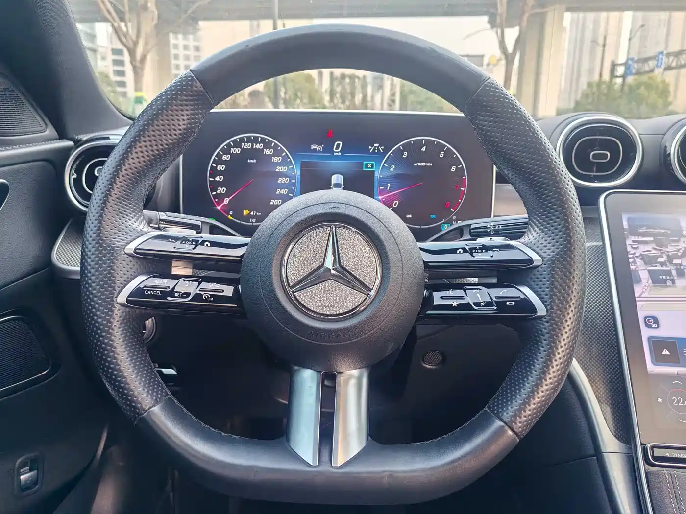 Mercedes-Benz C-Class 2023 C 200 L Sport фото 10