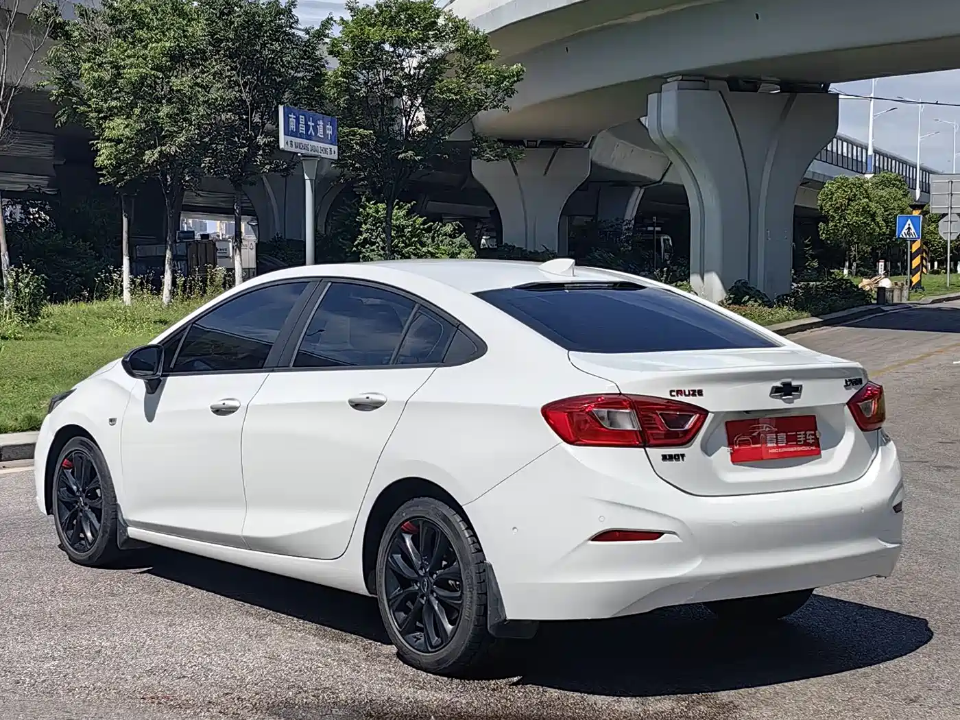 Chevrolet Cruze 2018 Redline 330T Dual-Clutch Leading Edition фото 11
