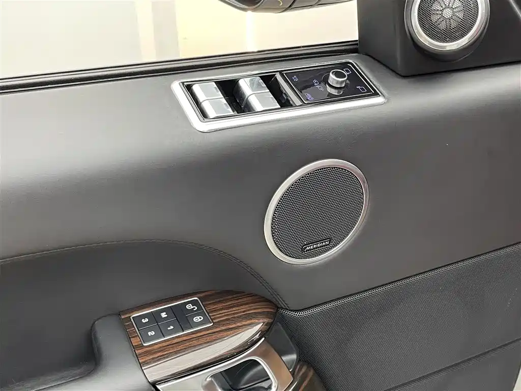 Land Rover Range Rover 2016 3.0 SC V6 Vogue SE Autobiography LWB фото 10