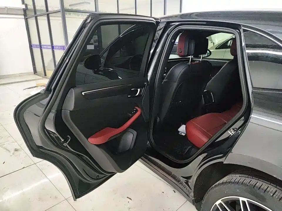 Porsche Macan 2022 Macan 2.0T фото 7
