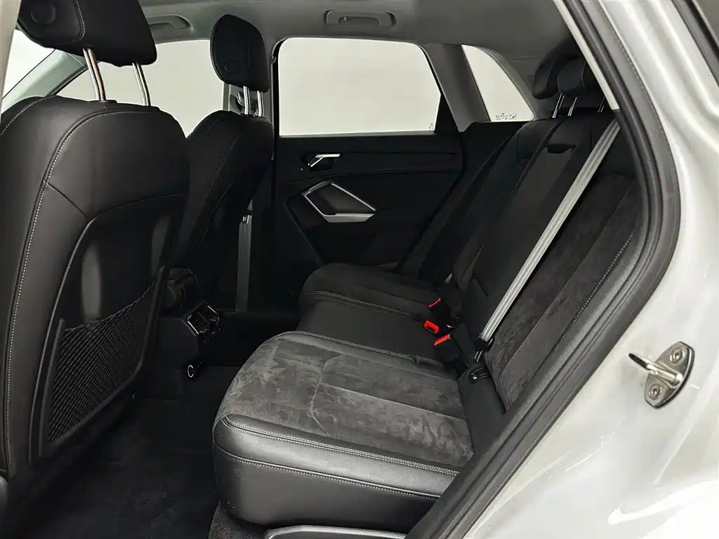 Audi Q3 2021 35 TFSI Progressive Sport фото 21