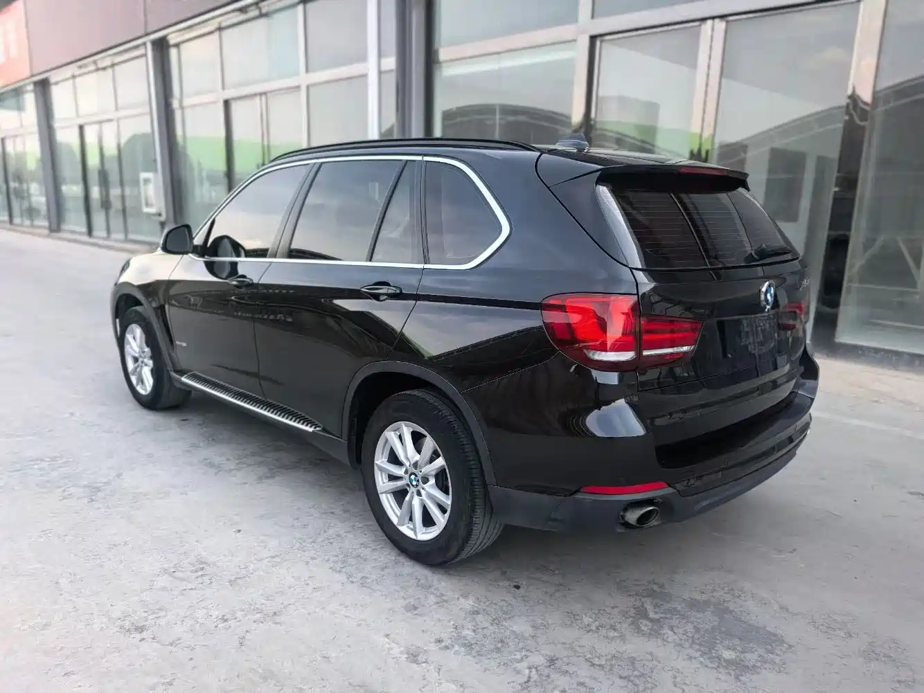 BMW X5 (Import) 2015 xDrive28i фото 4