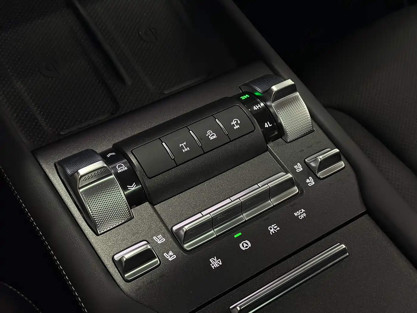 TANK TANK 300 NEW ENERGY