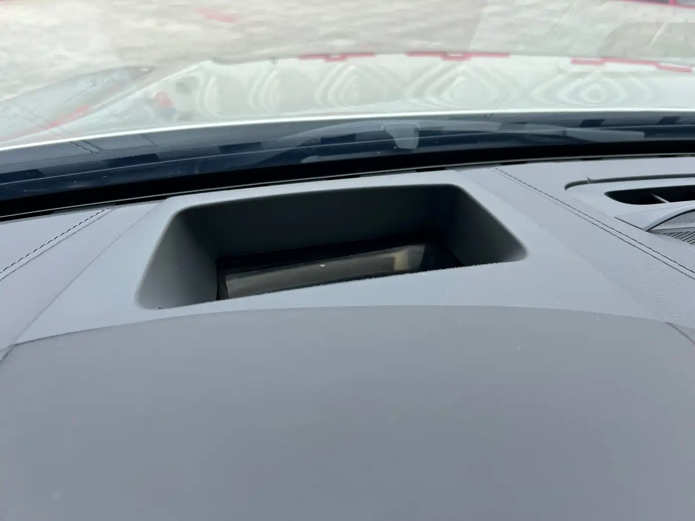 Volvo S90 Plug-in Hybrid 2019 2019 T8 E-AWD Hybrid Excellence Edition 3-Seater China VI