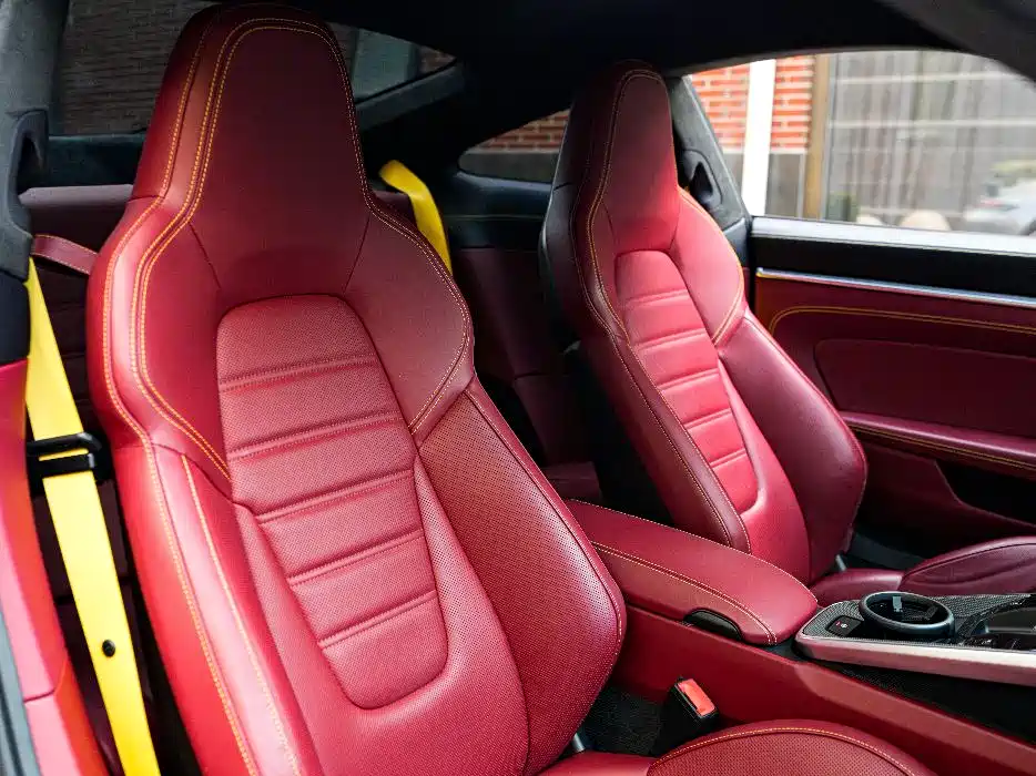 Porsche 911 2022 Turbo S 3.7T фото 23