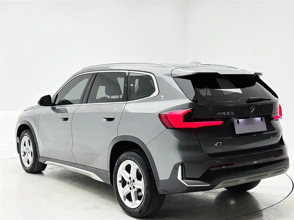BMW X1 2023 sDrive20Li X Design Package фото 4