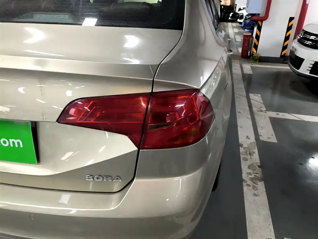 Volkswagen Bora 2018 1.5L Manual Comfort фото 8