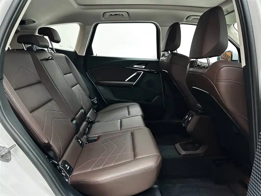 BMW X1 2023 sDrive20Li X Design Package фото 23