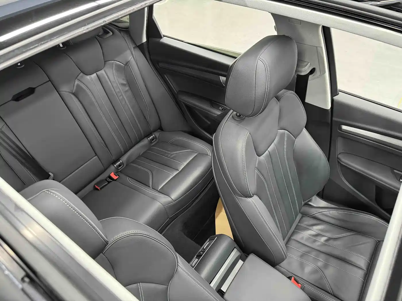 Audi Q5L 2022 45T Luxury Dynamic фото 27