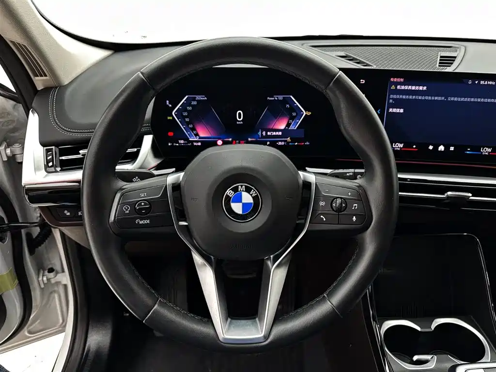 BMW X1 2023 sDrive20Li X Design Package фото 11