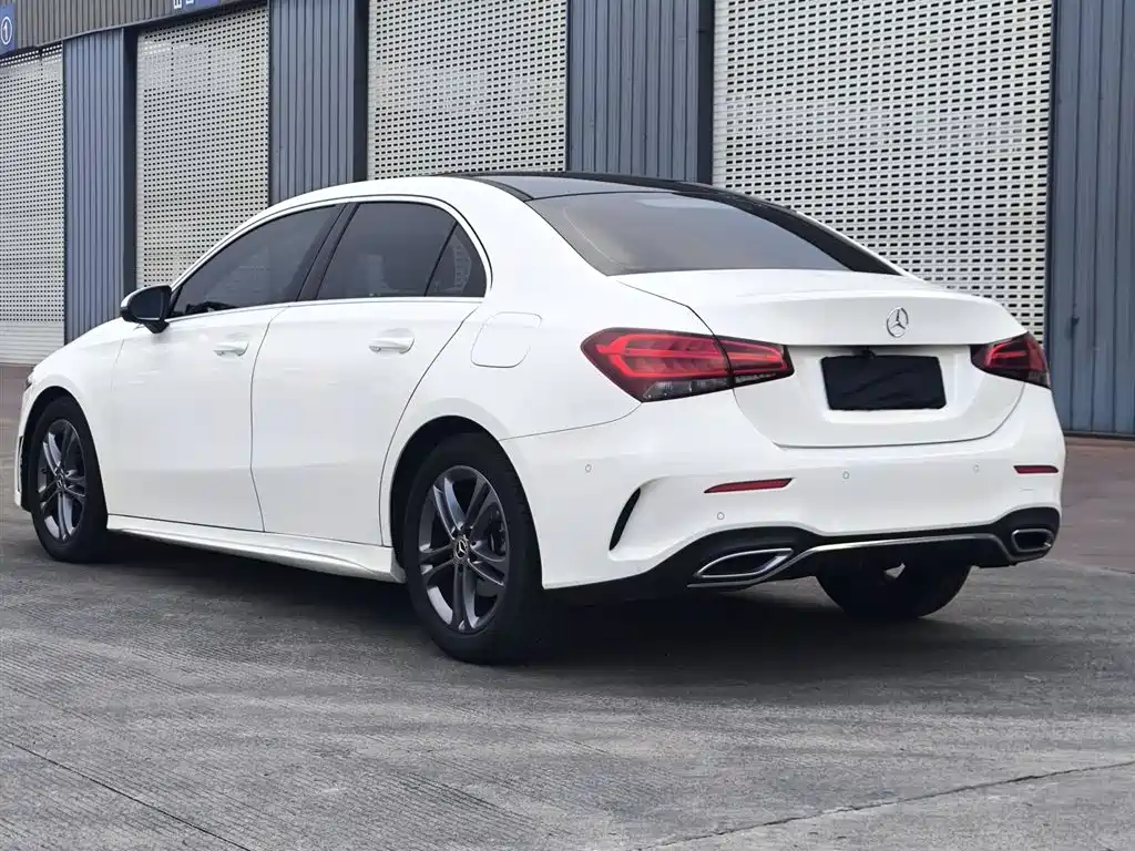 MERCEDES-BENZ CLASS A