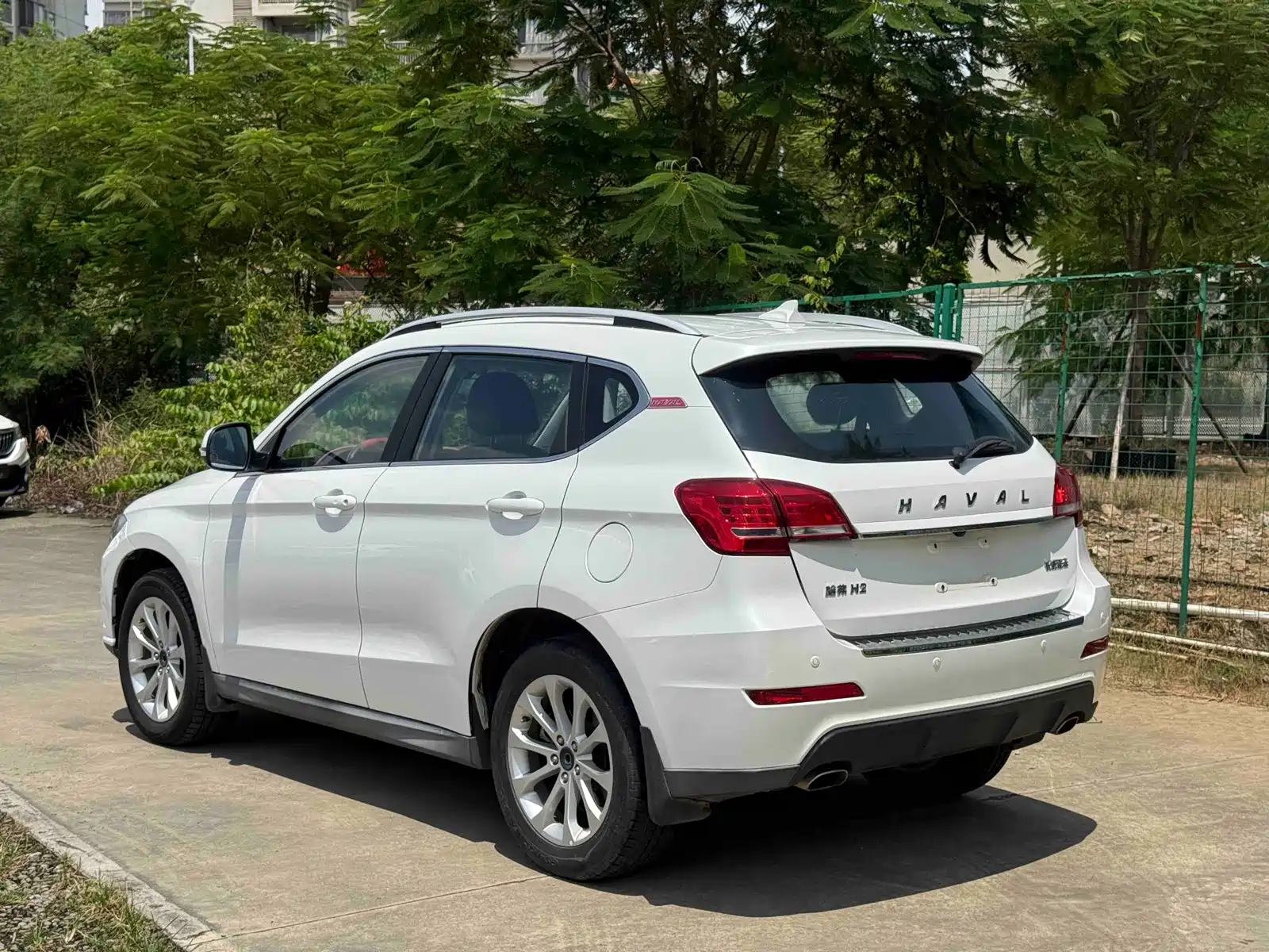 Фото 8 - Haval H2