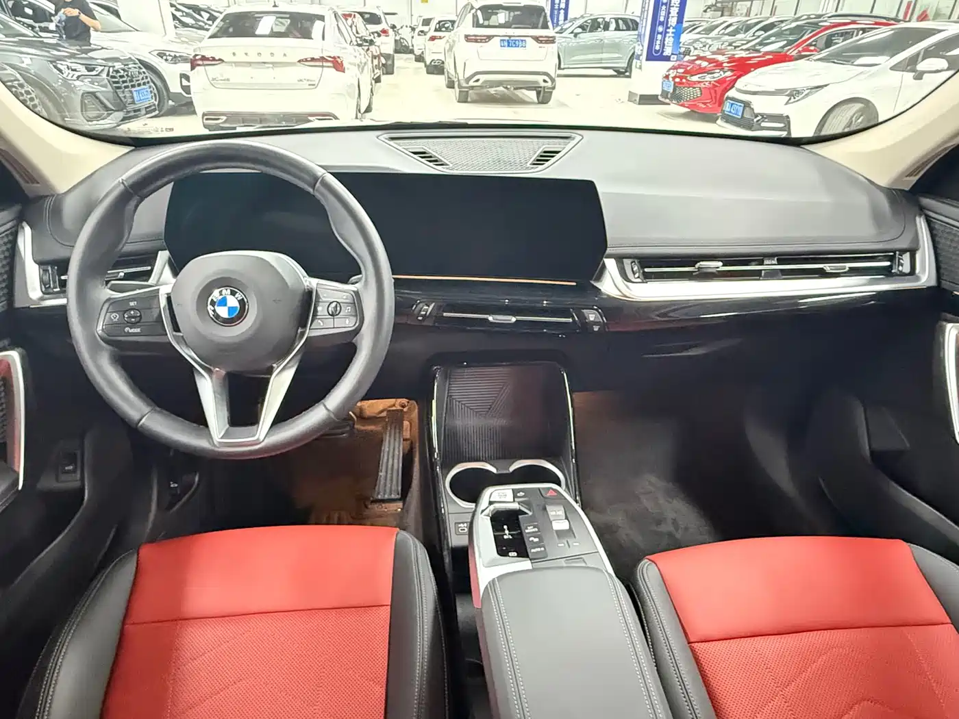BMW X1 2023 sDrive20Li X Design Package фото 18