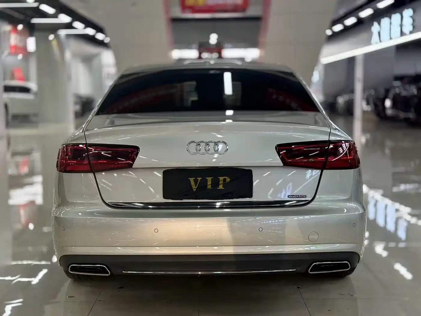 Фото 8 - Audi A6L