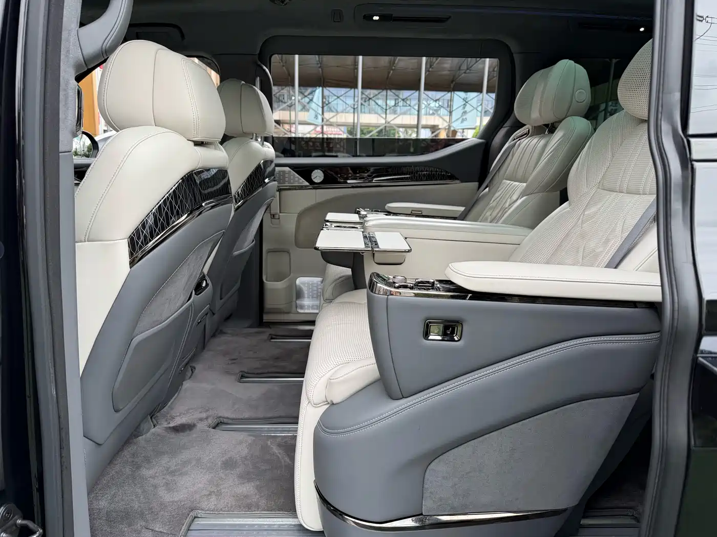 ZEEKR EXTREME KRYPTON 009