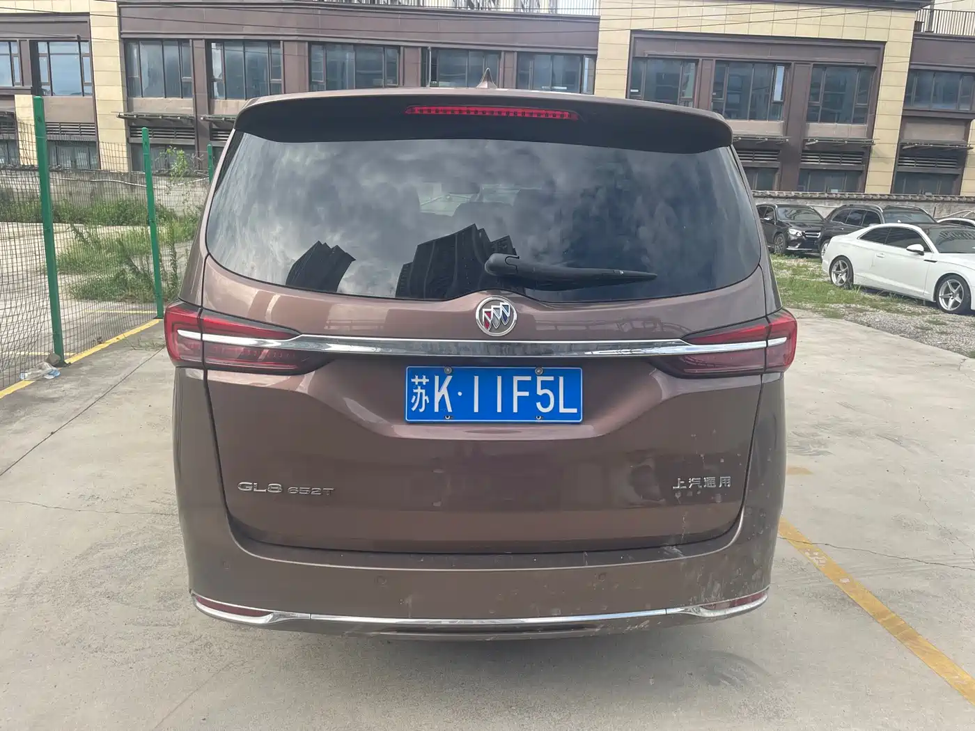 Фото 6 - Buick GL8