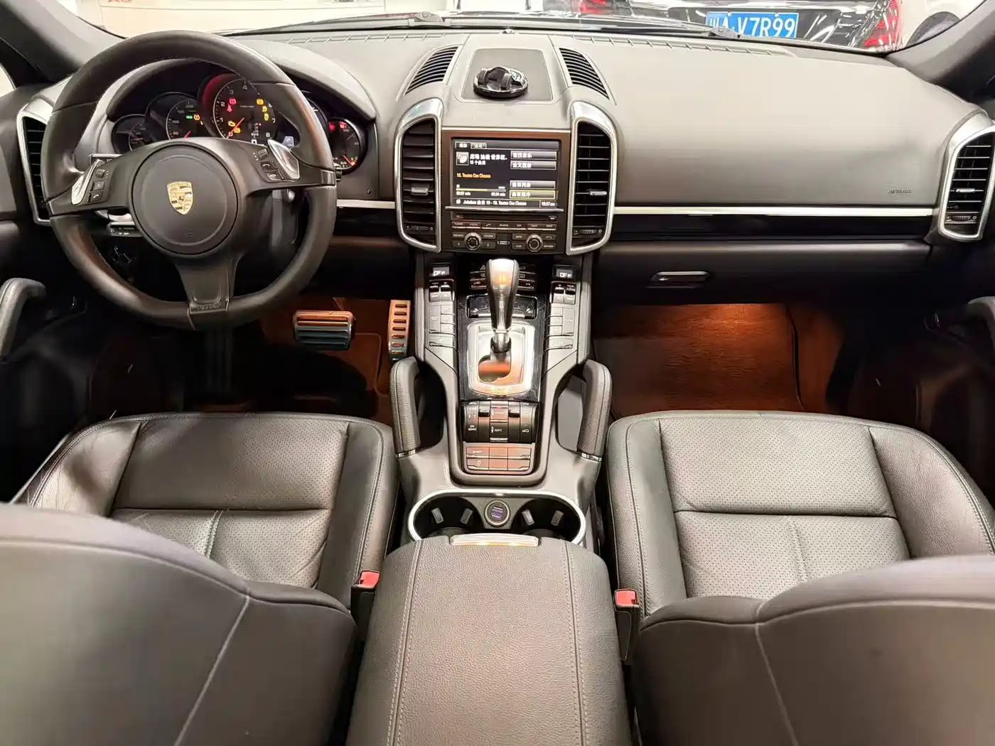 Porsche Cayenne 2011 Cayenne 3.0T фото 10